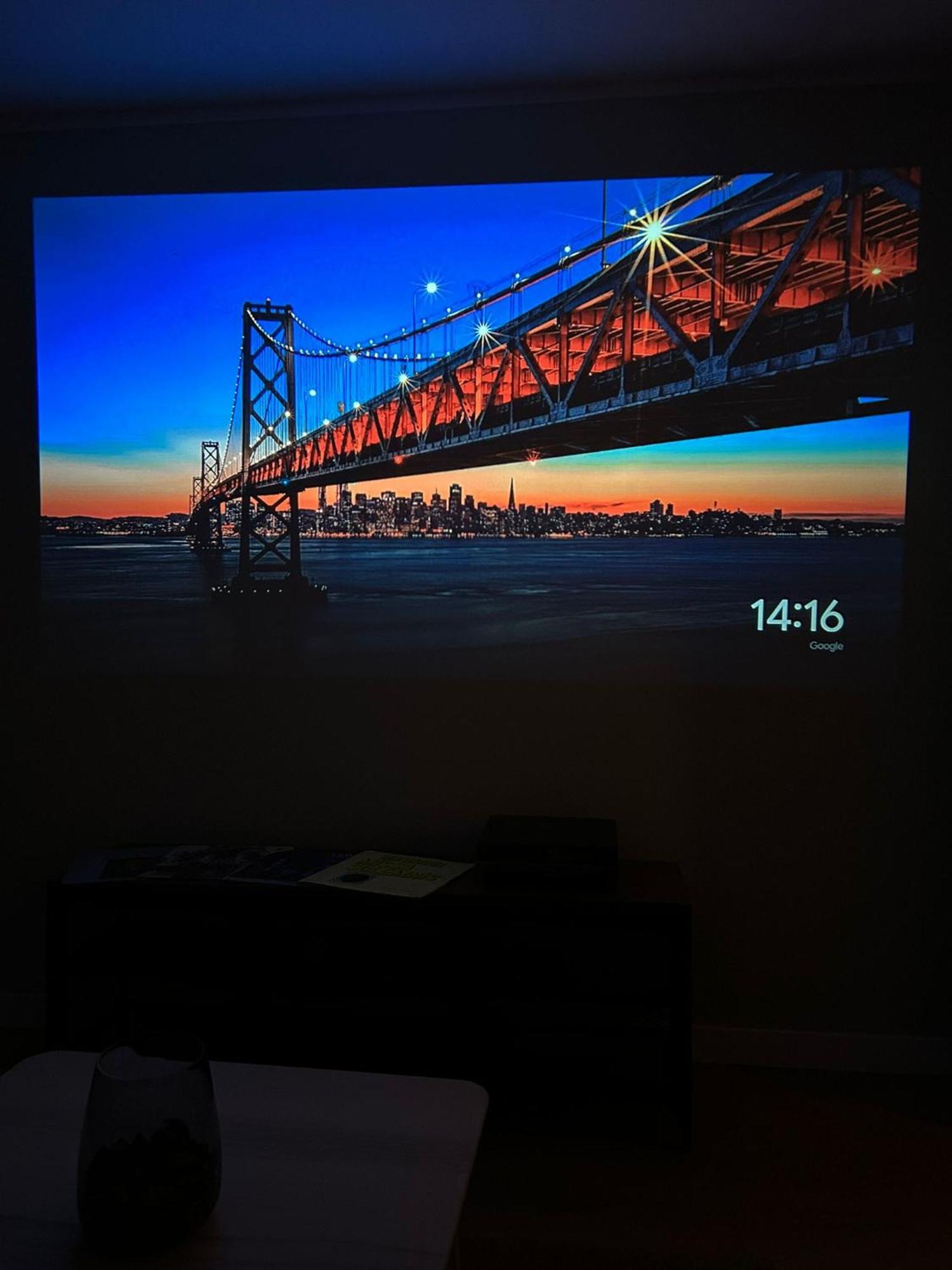 Stylish Apartment With Video Projector Bukares Bagian luar foto