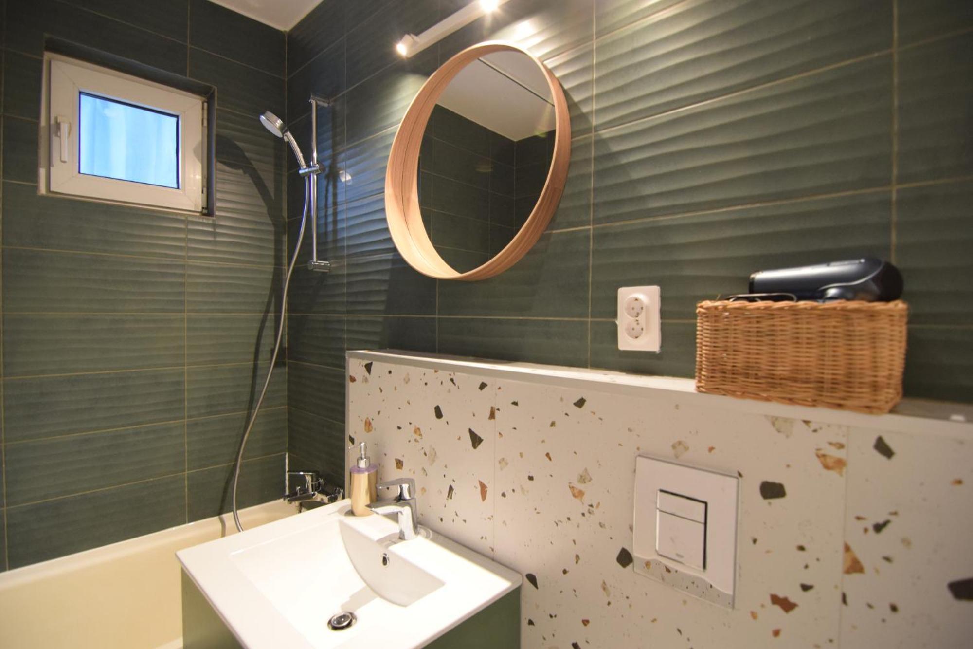 Stylish Apartment With Video Projector Bukares Bagian luar foto