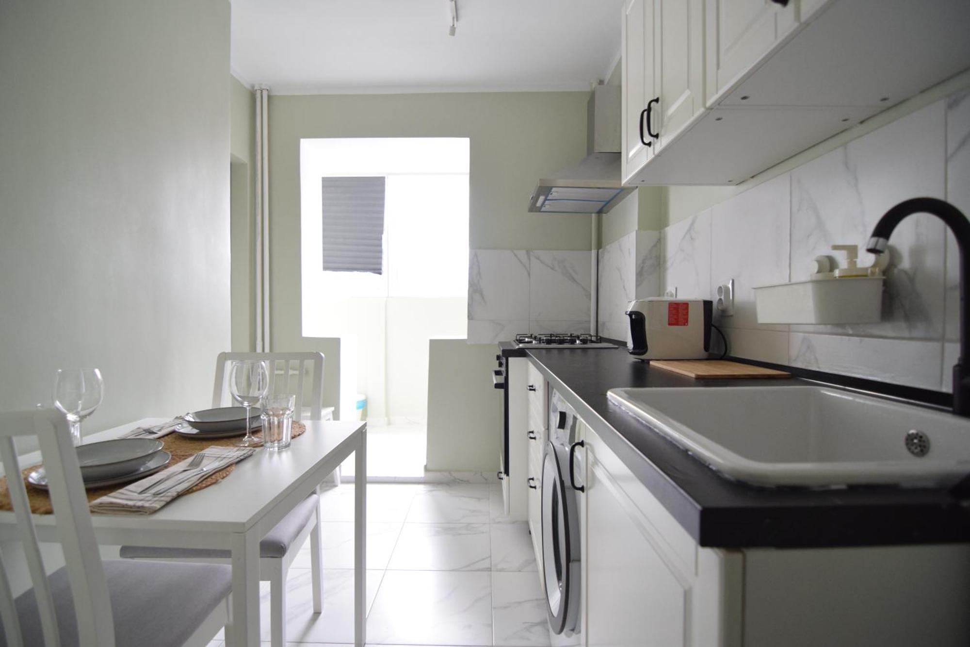 Stylish Apartment With Video Projector Bukares Bagian luar foto